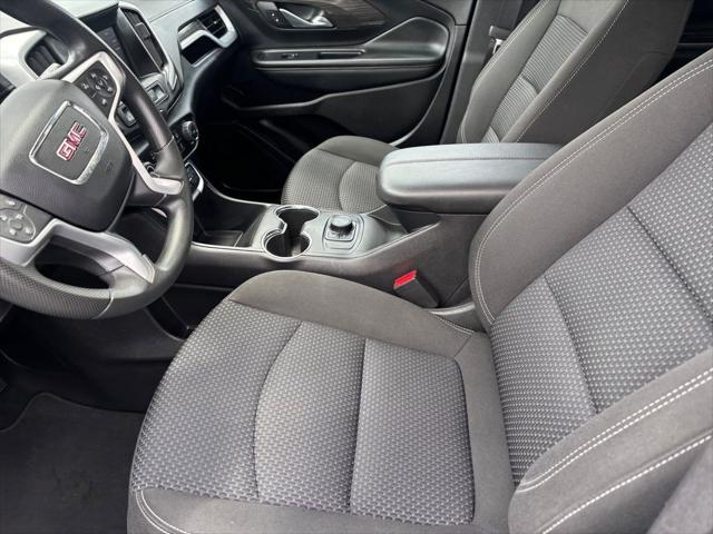 2024 GMC Terrain FWD SLE