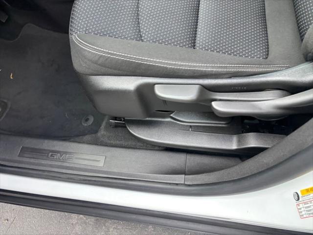 2024 GMC Terrain FWD SLE
