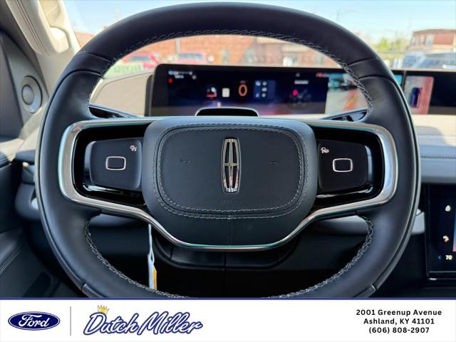 2026 Lincoln Navigator Premiere