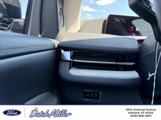2026 Lincoln Navigator Premiere
