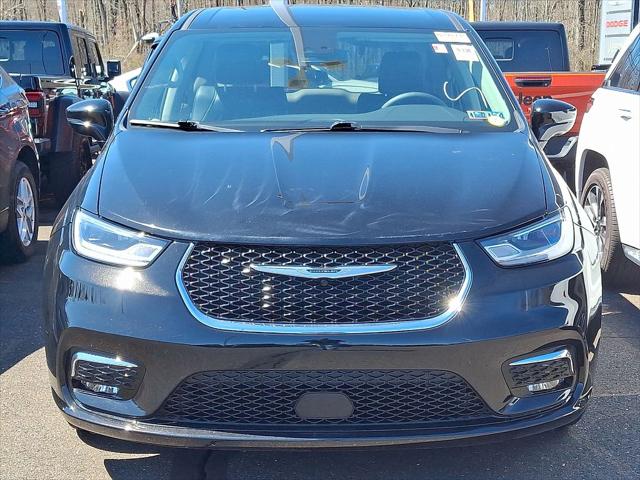 2024 Chrysler Pacifica Touring L 2024 Chrysler Pacifica Touring L