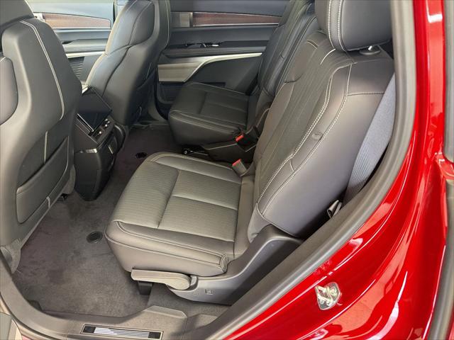 2026 Cadillac iQ Luxury