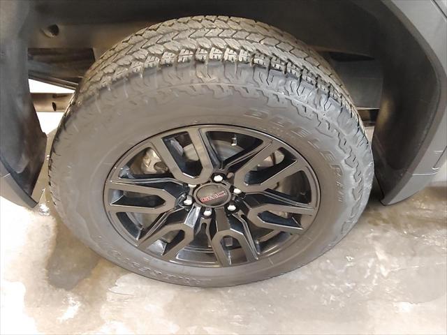 2024 GMC Sierra 1500 4WD Crew Cab Short Box Elevation with 3SB