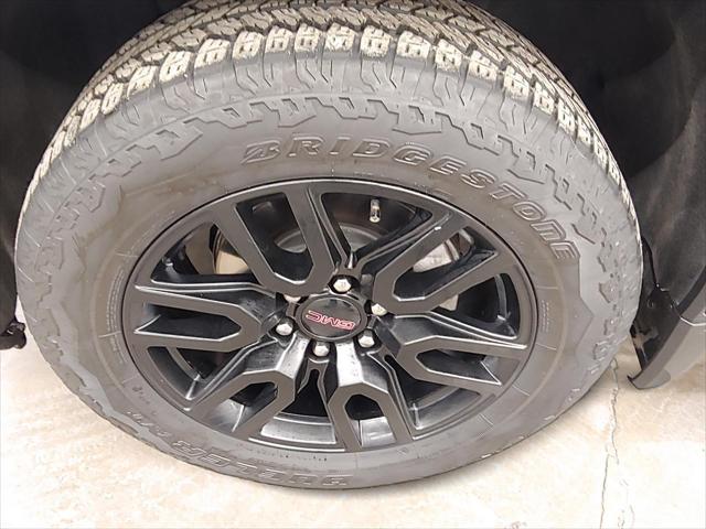 2024 GMC Sierra 1500 4WD Crew Cab Short Box Elevation with 3SB