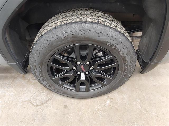 2024 GMC Sierra 1500 4WD Crew Cab Short Box Elevation with 3SB
