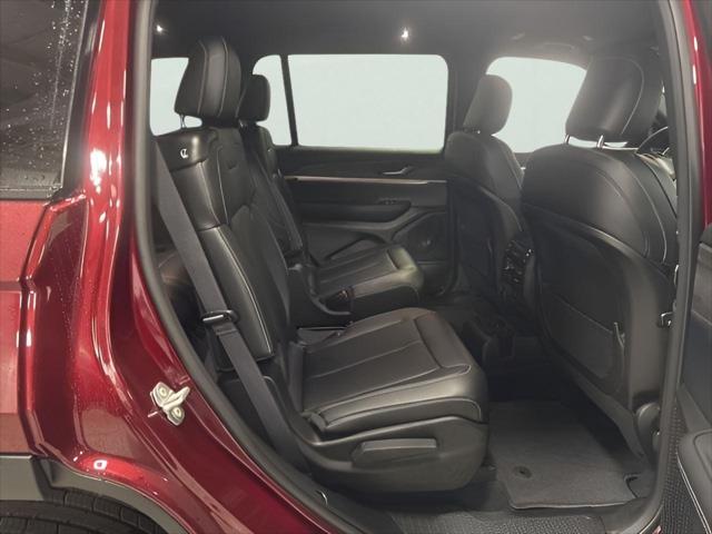 2025 Jeep Grand Cherokee L Limited 4x4