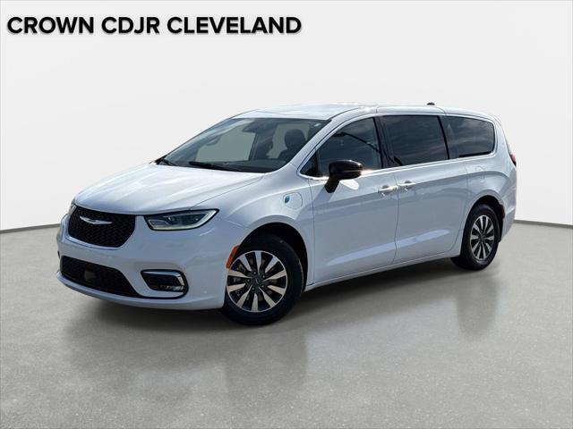2024 Chrysler Pacifica Hybrid Select for sale in Mc Donald, TN