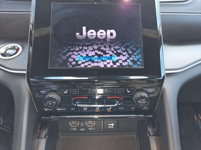 2024 Jeep Grand Cherokee L Altitude X 4x4