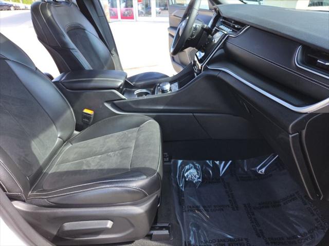 2024 Jeep Grand Cherokee L Altitude X 4x4