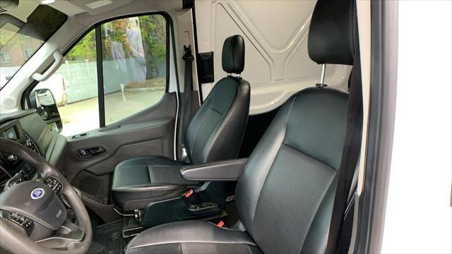 2023 Ford Transit Cargo Van Base