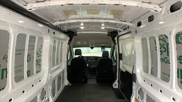 2023 Ford Transit Cargo Van Base