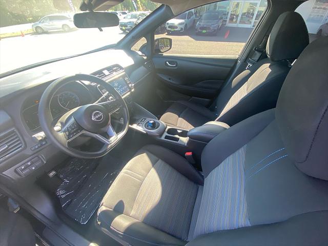 2025 Nissan LEAF S