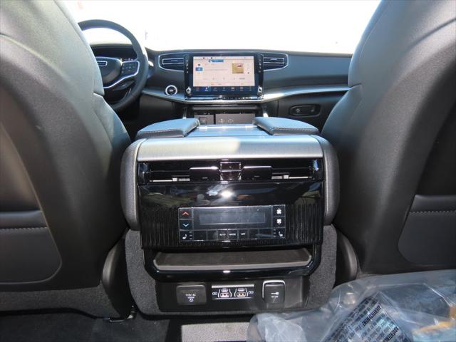 2026 Jeep Grand Wagoneer Limited Reserve 4x4
