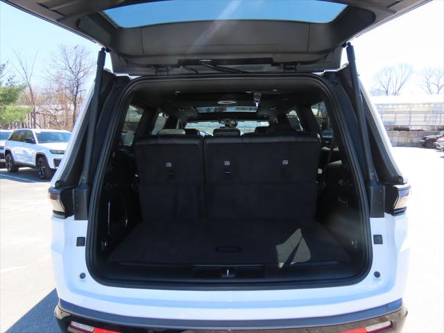 2026 Jeep Grand Wagoneer Limited Reserve 4x4