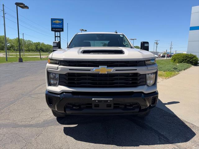 2026 Chevrolet Silverado 2500HD Crew Cab, Standard Bed, WT, 4WD
