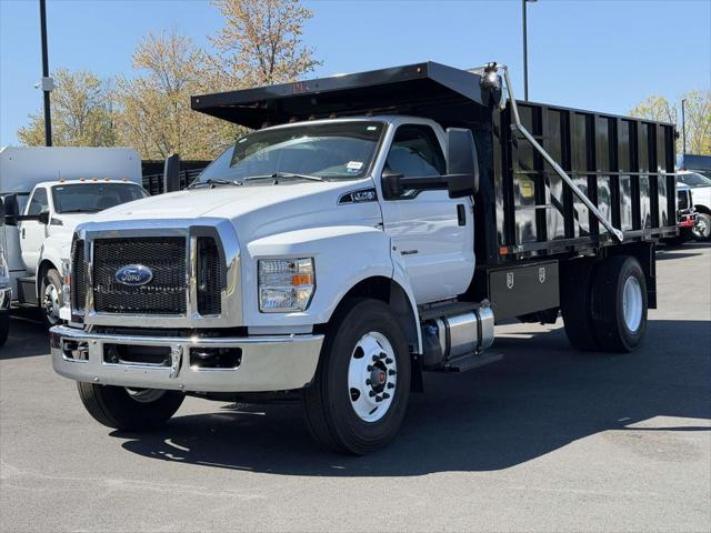 2027 Ford F-750 Base