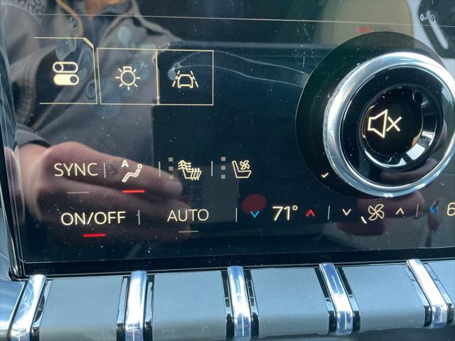 2026 GMC Acadia AT4 AWD