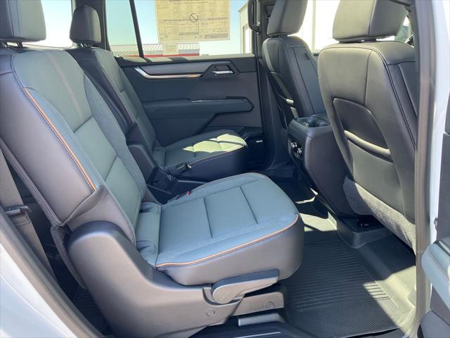 2026 GMC Acadia AT4 AWD