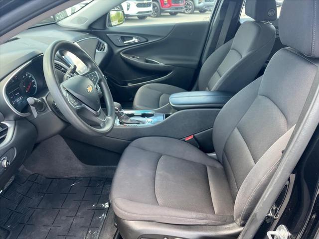 2022 Chevrolet Malibu FWD LT