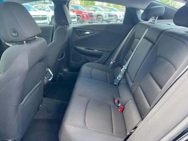 2022 Chevrolet Malibu FWD LT