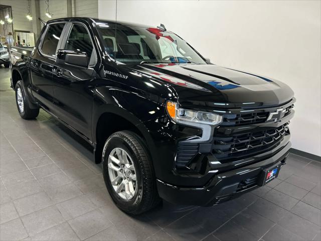 2022 Chevrolet Silverado 1500 4WD Crew Cab Short Bed RST