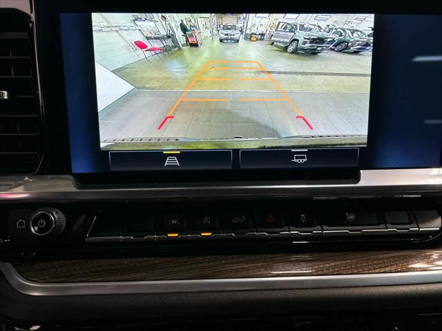 2022 Chevrolet Silverado 1500 4WD Crew Cab Short Bed RST