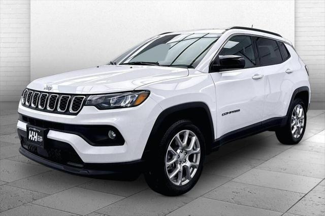 2024 Jeep Compass Latitude Lux FWD