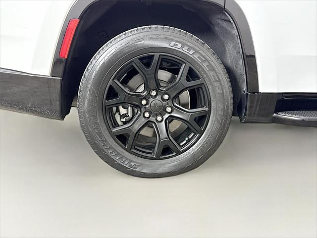 2023 Jeep Wagoneer Series II Carbide 4x2