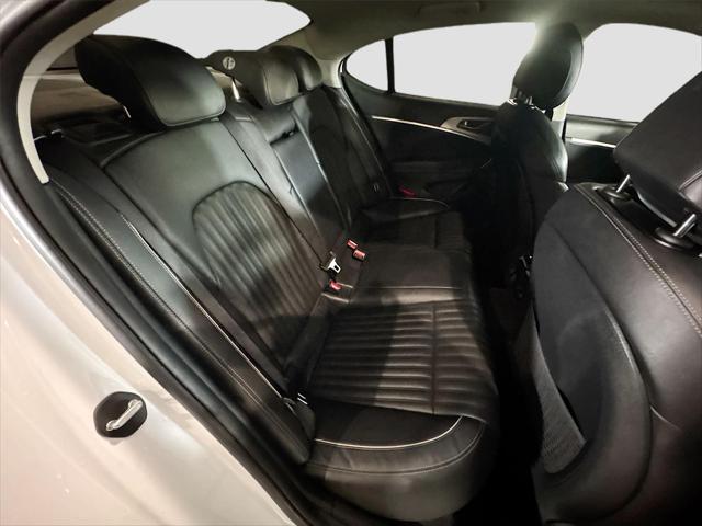 2020 Genesis G70 2.0T AWD