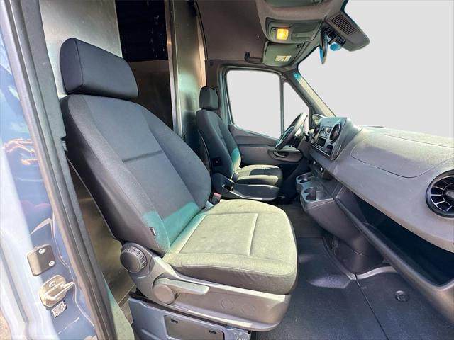 2019 Mercedes-Benz Sprinter 2500 High Roof V6