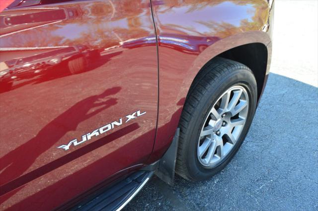 2017 GMC Yukon XL SLE