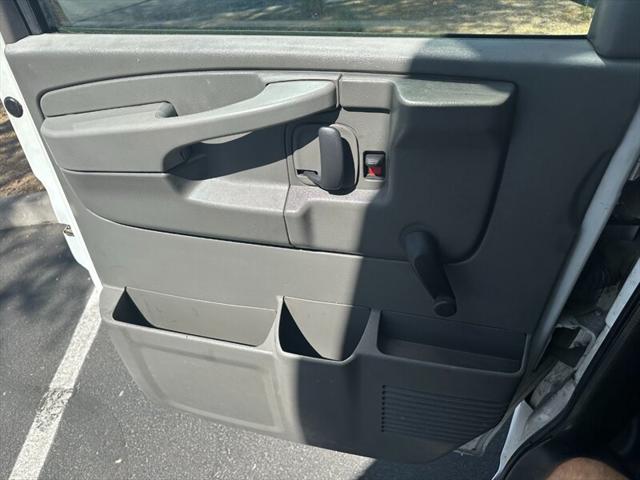2016 Chevrolet Express Cutaway 3500