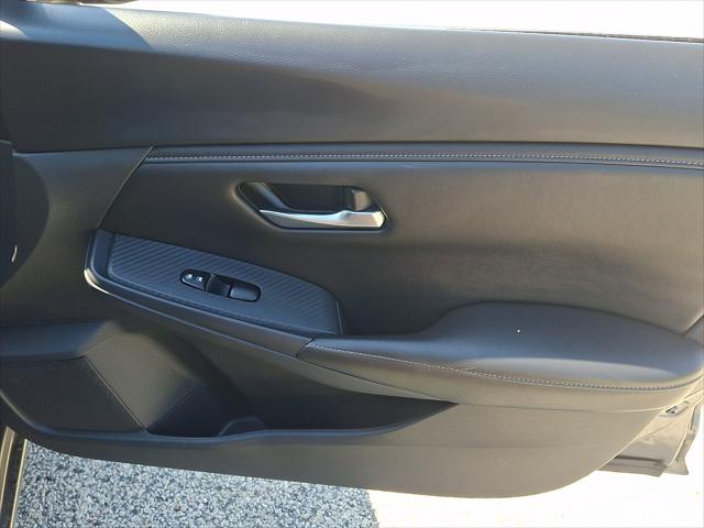2023 Nissan Sentra SV Xtronic CVT