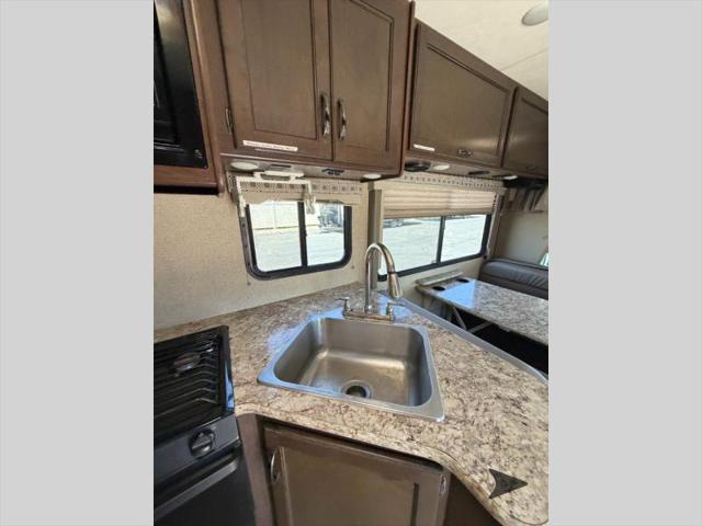 2019 Ford E-350 Cutaway Unknown