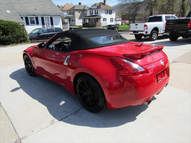 2010 Nissan 370Z Roadster Touring 2dr Convertible 7A