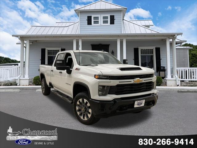 2025 Chevrolet Silverado 2500HD Custom for sale in Devine, TX
