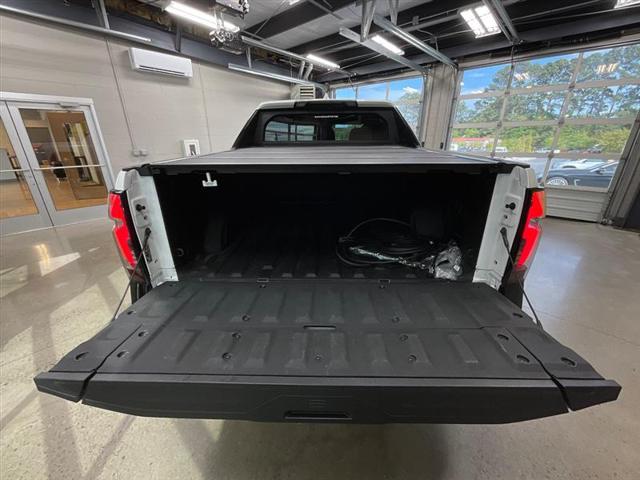 2025 Chevrolet Silverado EV RST