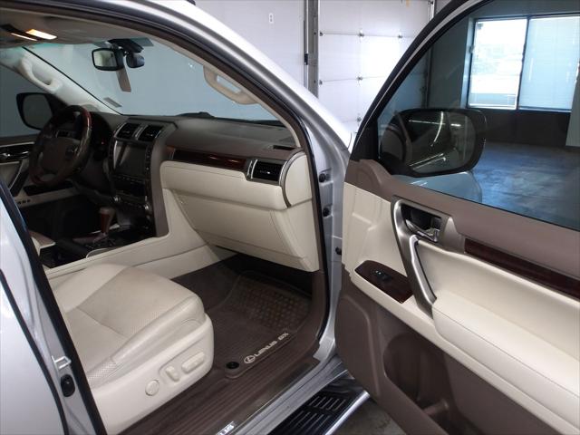 2016 Lexus GX 460 Luxury