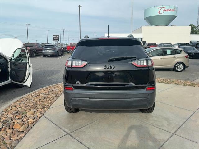 2023 Jeep Cherokee Altitude Lux 4x4