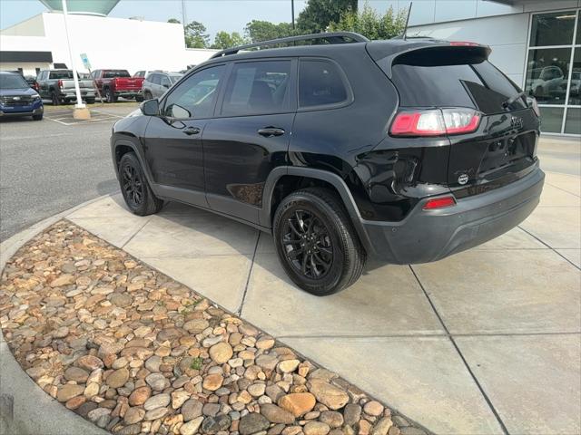 2023 Jeep Cherokee Altitude Lux 4x4