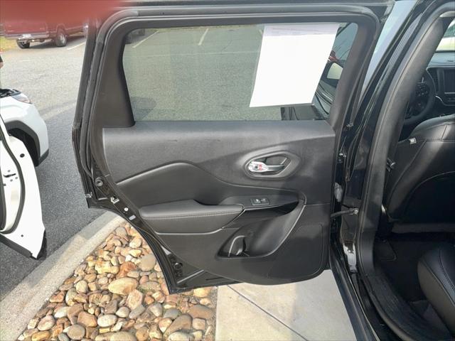 2023 Jeep Cherokee Altitude Lux 4x4