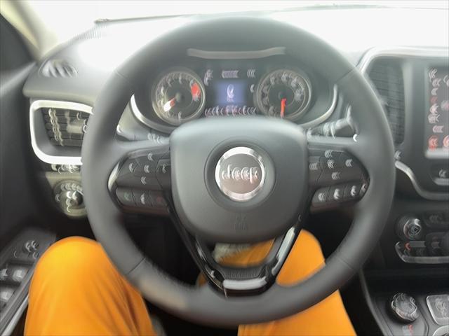 2023 Jeep Cherokee Altitude Lux 4x4