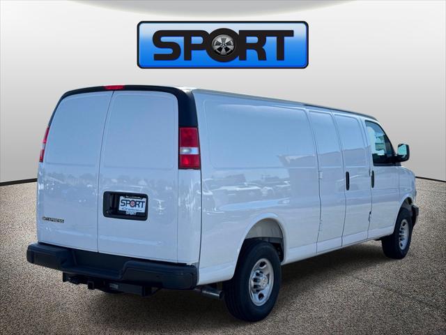 2026 Chevrolet Express Cargo Van 3500 Extended Wheelbase, WT, RWD