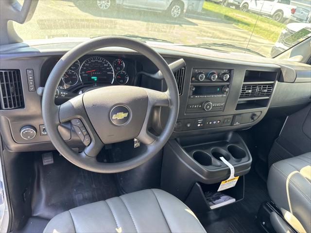 2026 Chevrolet Express Cargo Van 3500 Extended Wheelbase, WT, RWD