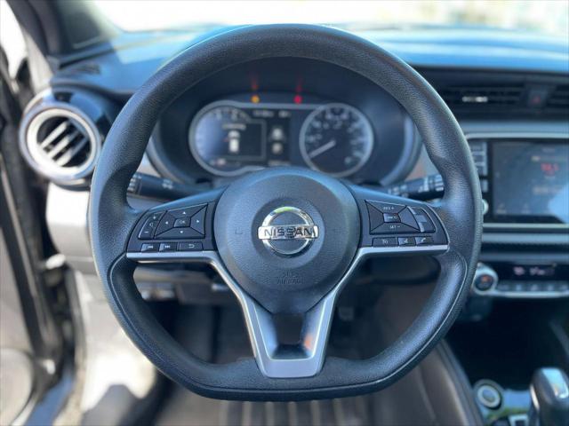 2020 Nissan Kicks SV Xtronic CVT