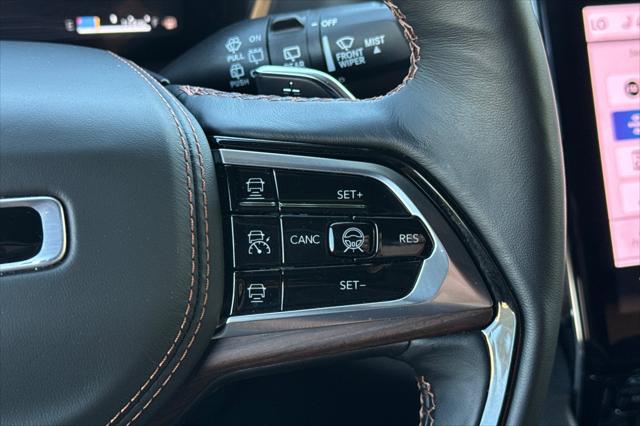 2025 Jeep Grand Cherokee L Summit 4x4