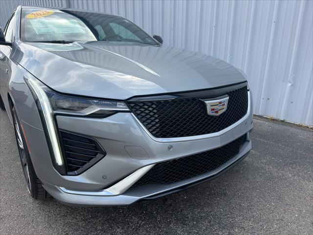 2025 Cadillac CT4 Sport RWD