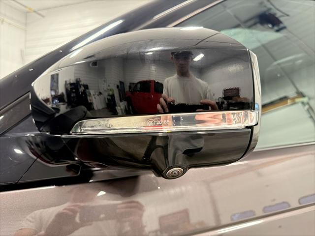 2023 Land Rover Discovery P360 HSE R-Dynamic