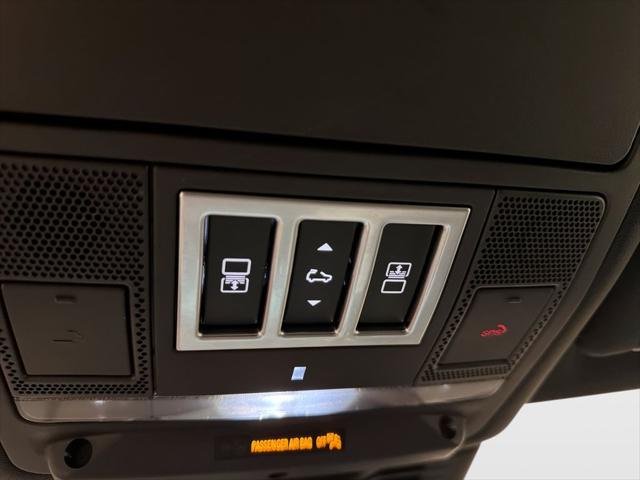 2023 Land Rover Discovery P360 HSE R-Dynamic