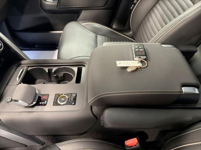 2023 Land Rover Discovery P360 HSE R-Dynamic